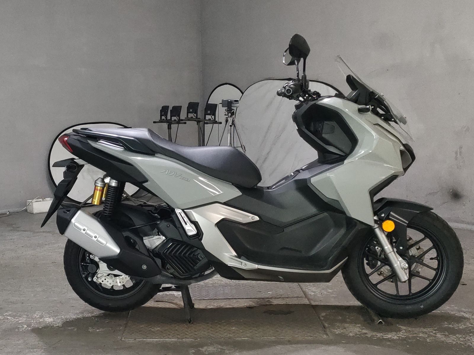 Honda ADV160