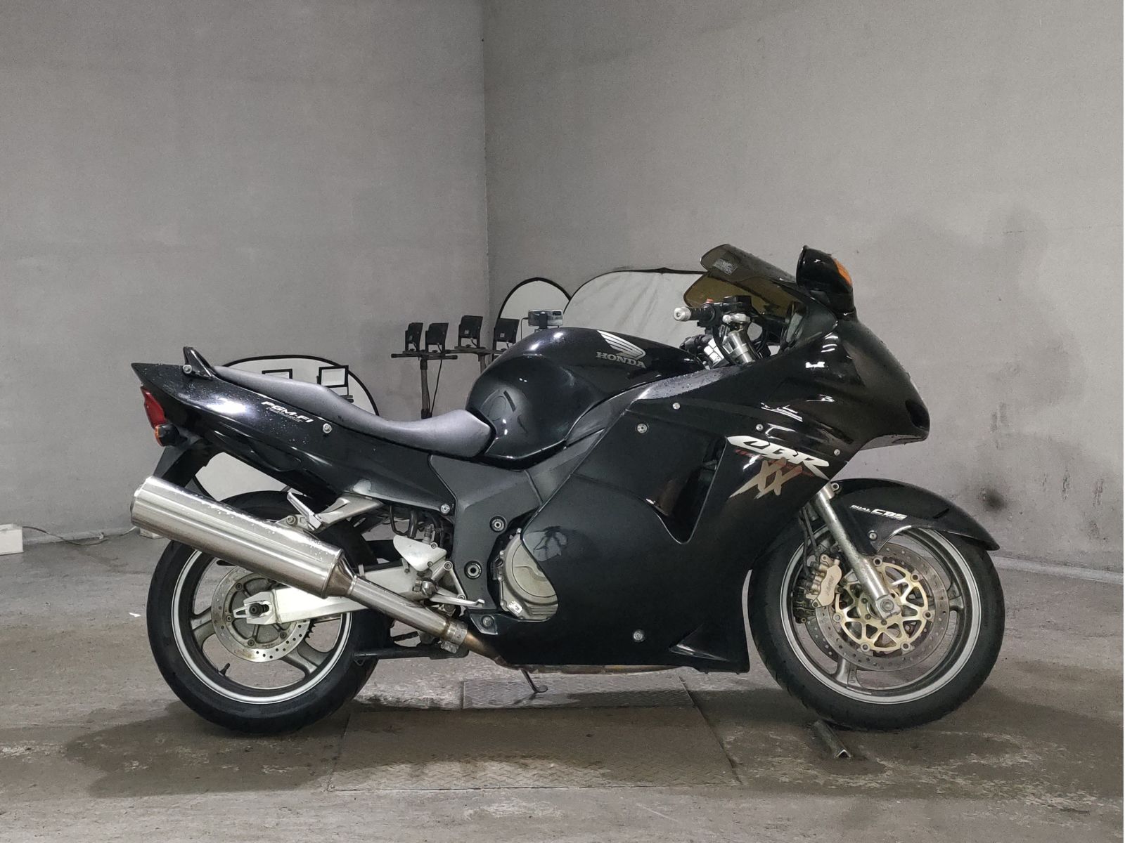 Honda CBR1100XX