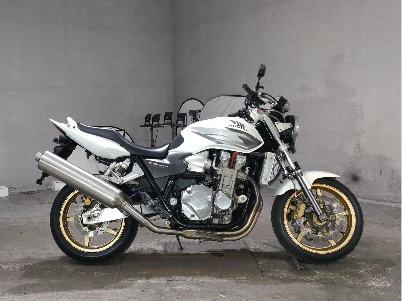 Honda CB1300SF