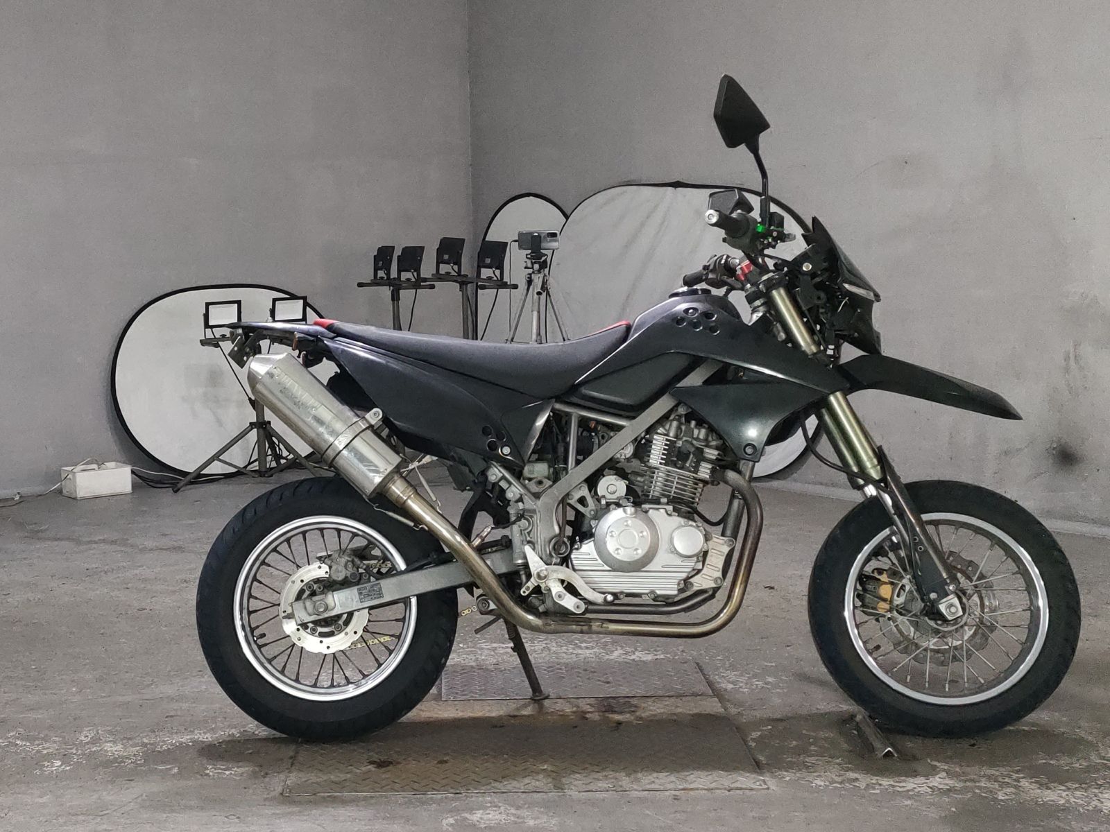 Kawasaki D-TRACKER 125