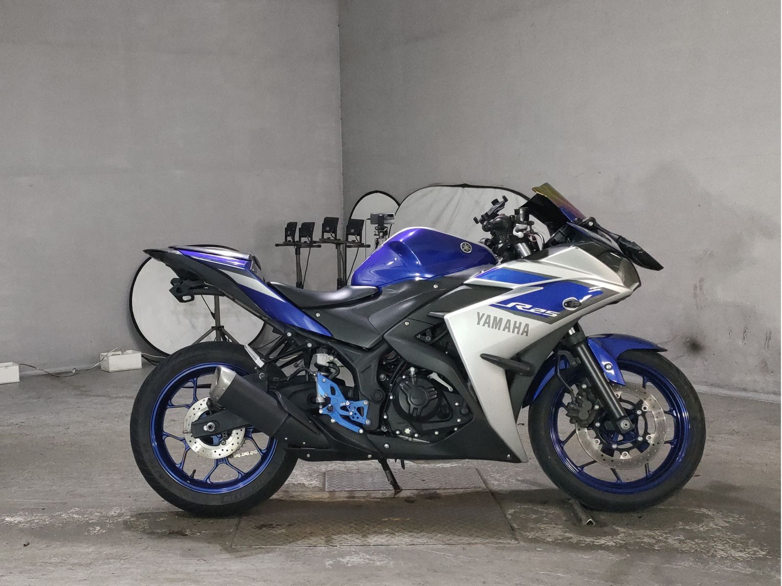 Yamaha YZF-R25