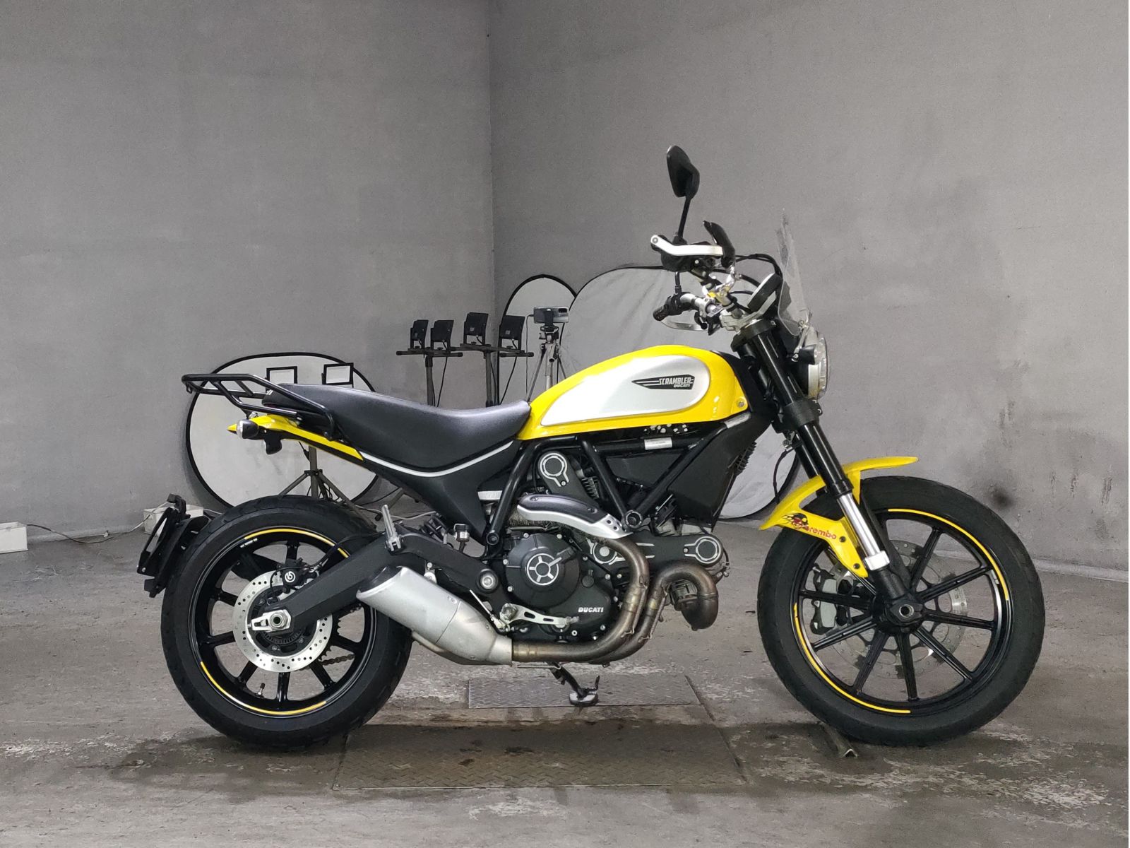 Ducati SCRAMBLER ICON