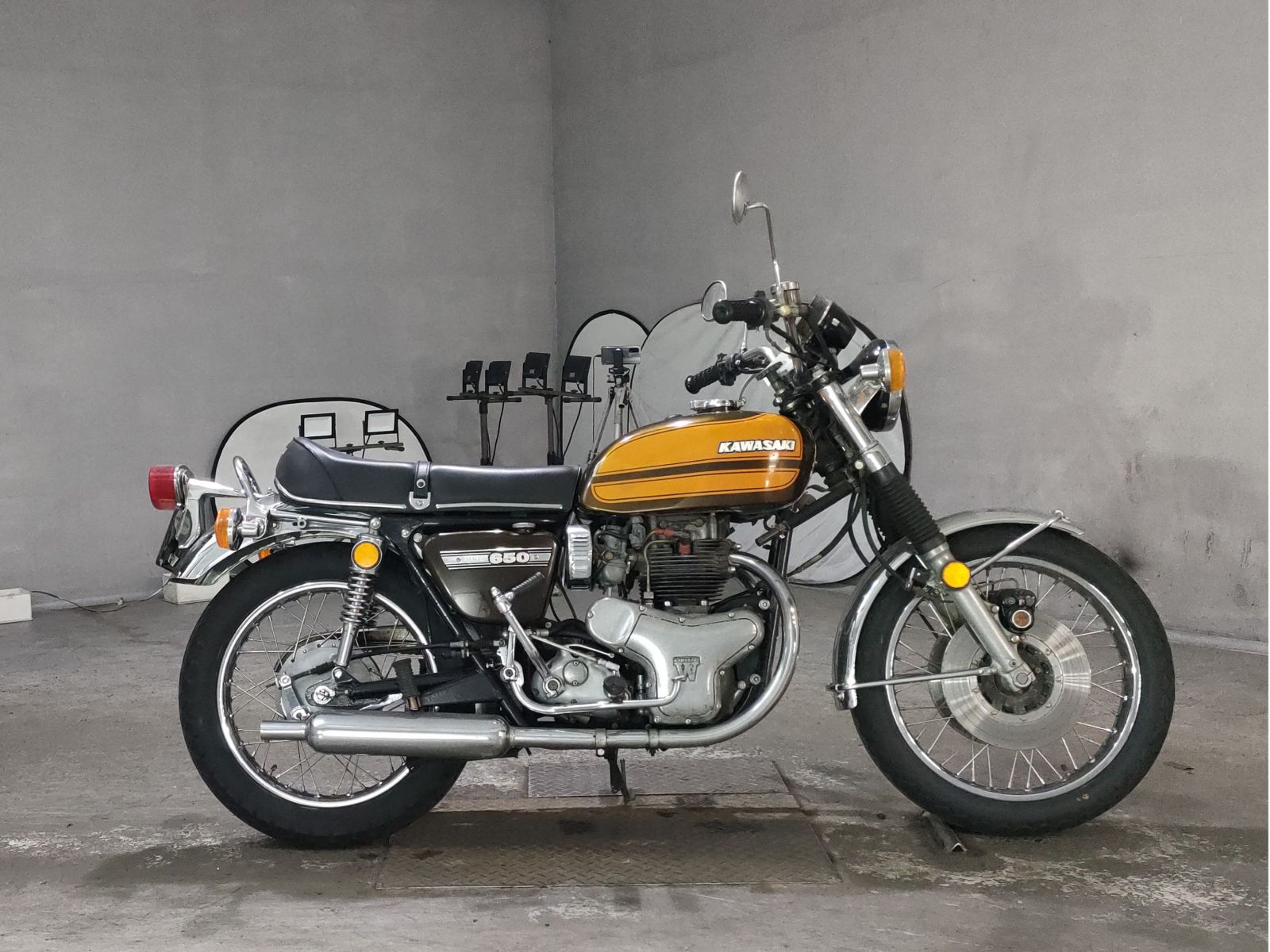 Kawasaki W3