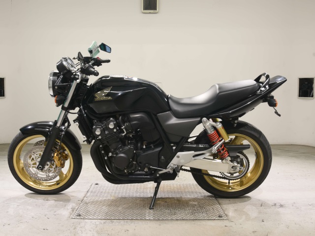 Honda CB400SFV-4