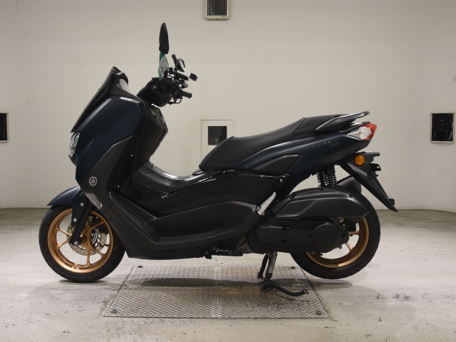 Yamaha NMAX155-2