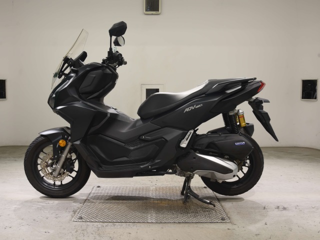 Honda ADV160