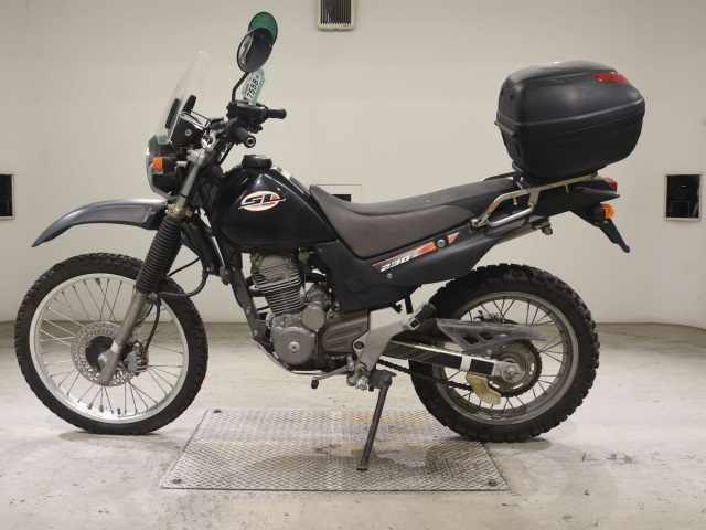 Honda SL230