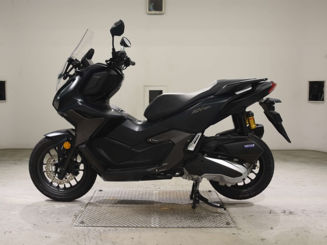 Honda ADV160