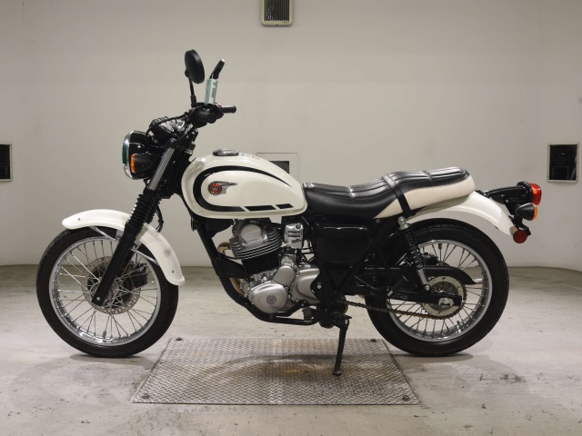 Kawasaki W230