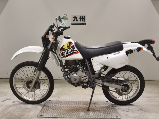 Honda XLR125R