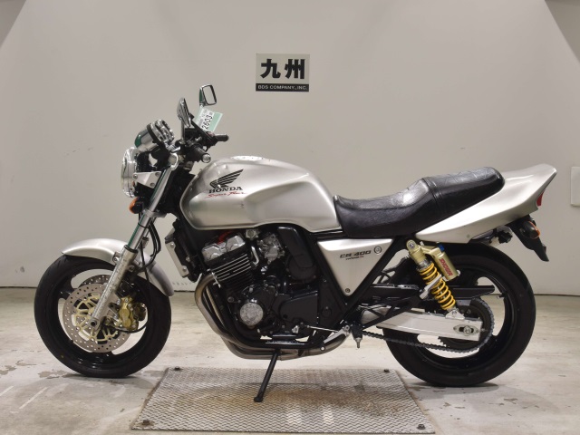Honda CB400SF