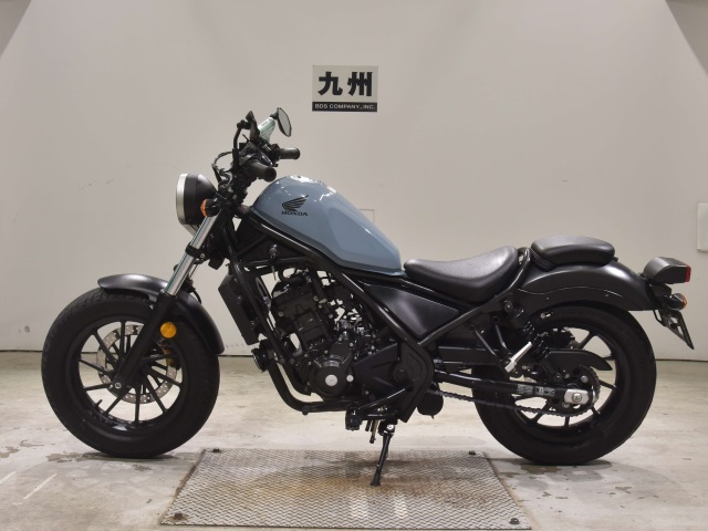 Honda REBEL