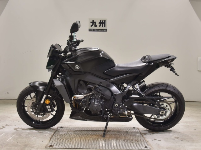 Yamaha MT-09-2AMT