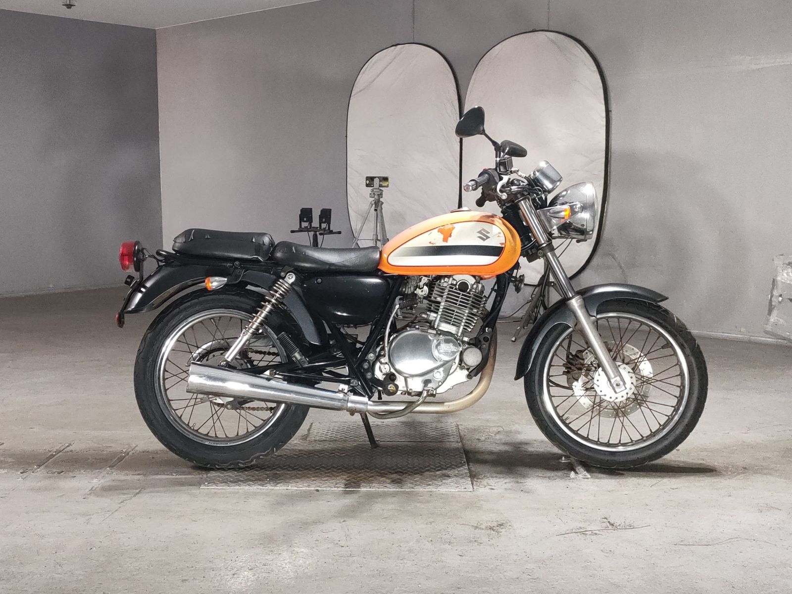 Suzuki ST250E
