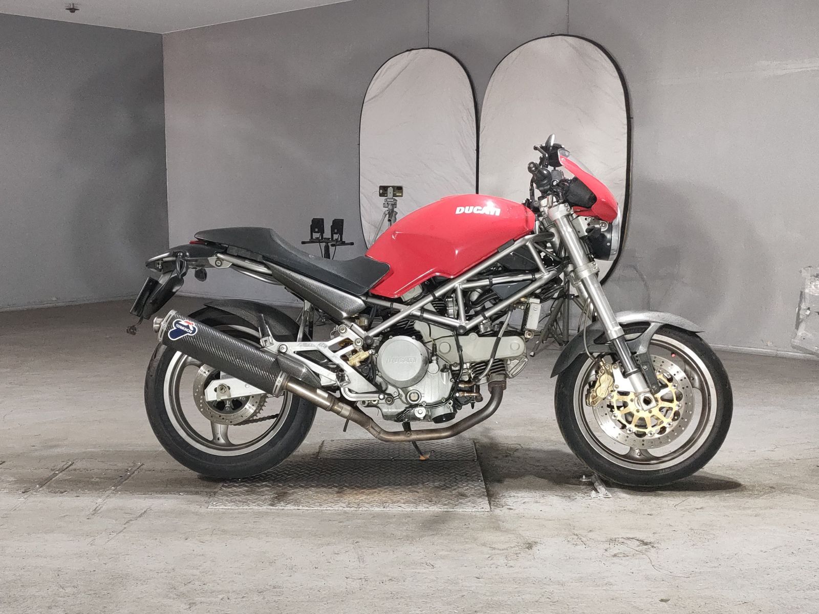 Ducati MONSTER 400S