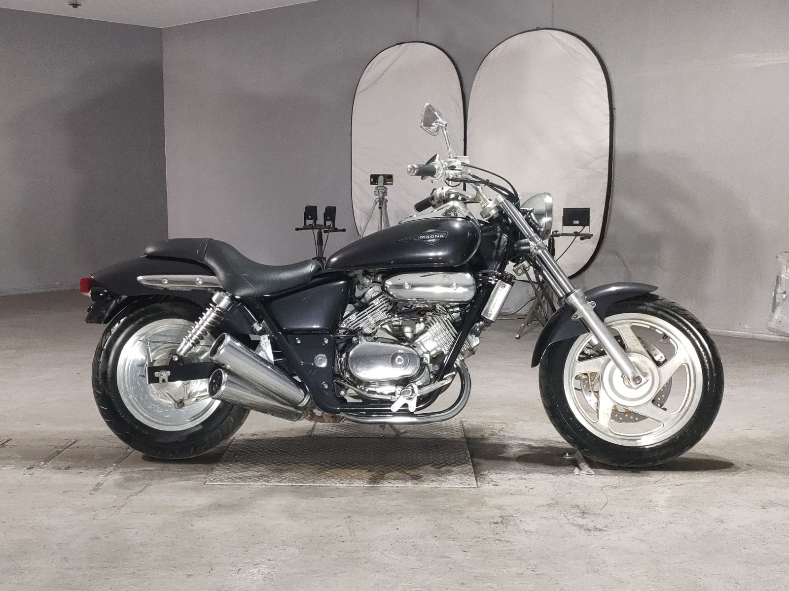 Honda MAGNA 250