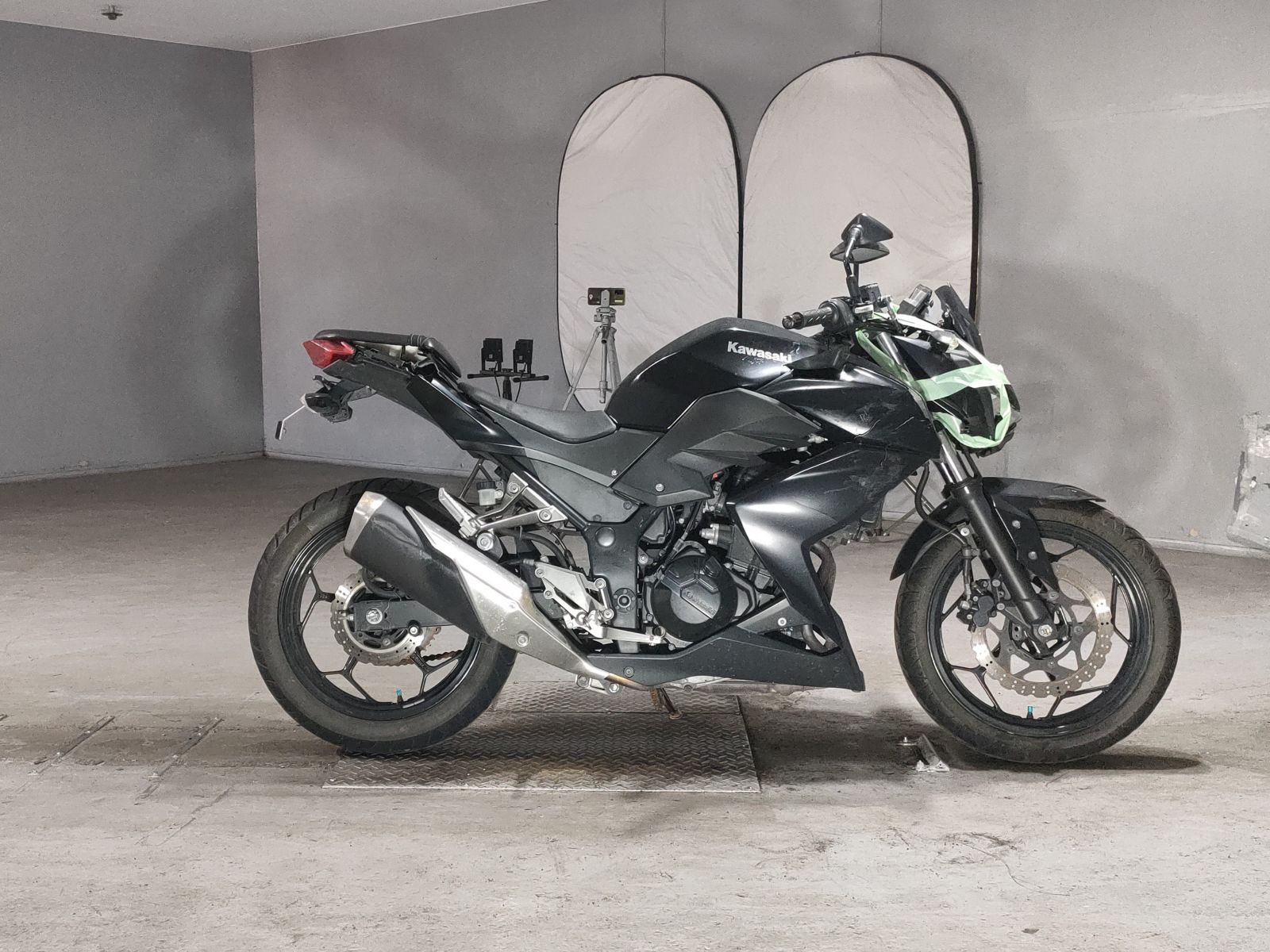 Kawasaki Z250