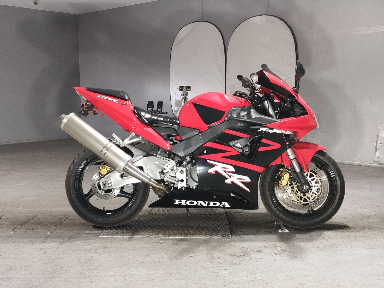Honda CBR954RR