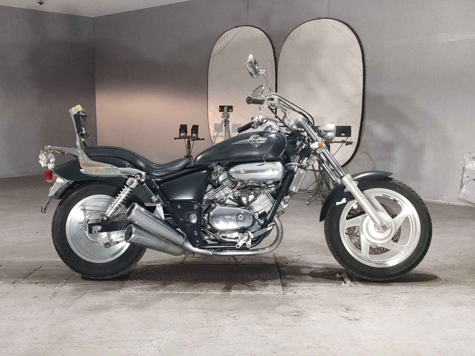 Honda MAGNA 250