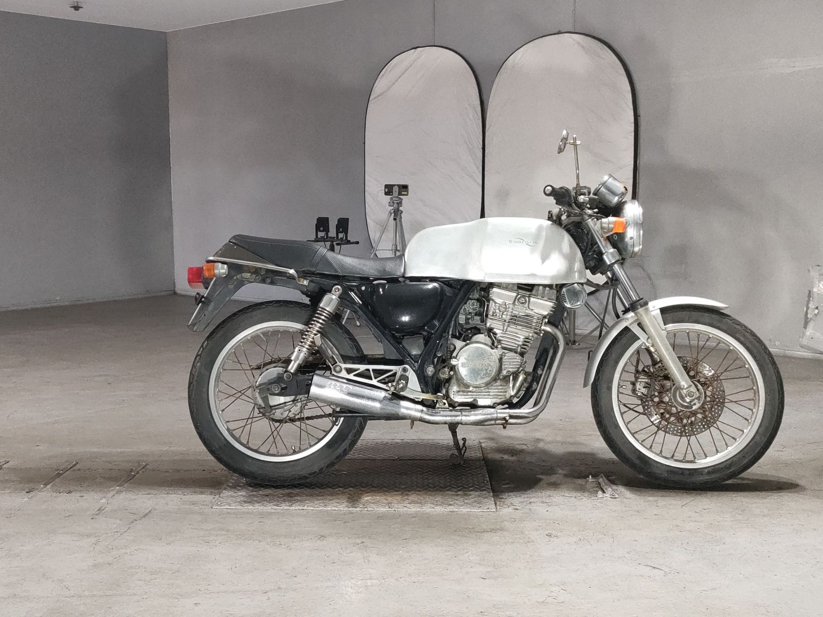 Honda GB250 CLUBMAN 1