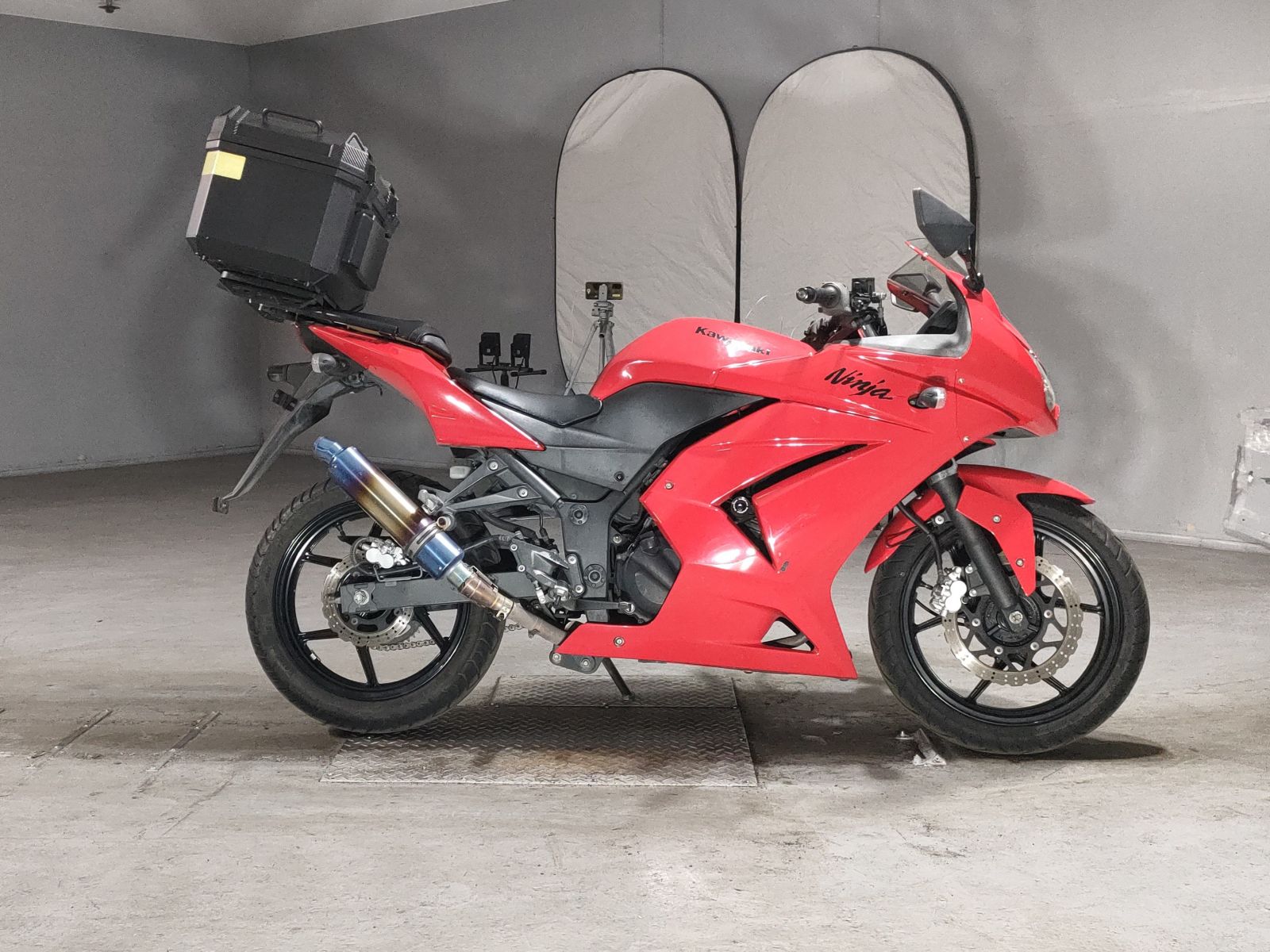 Kawasaki NINJA250R