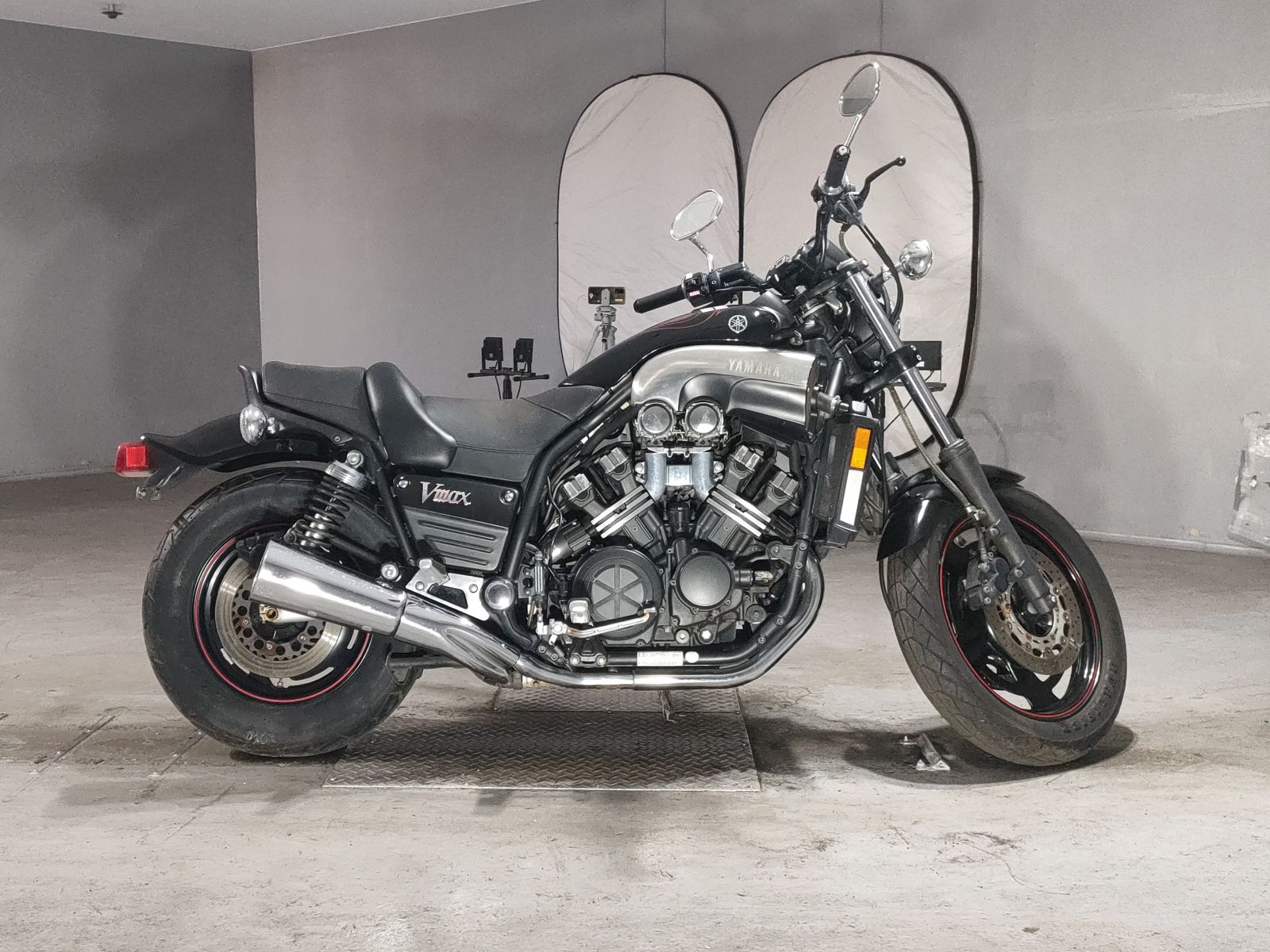Yamaha V-MAX