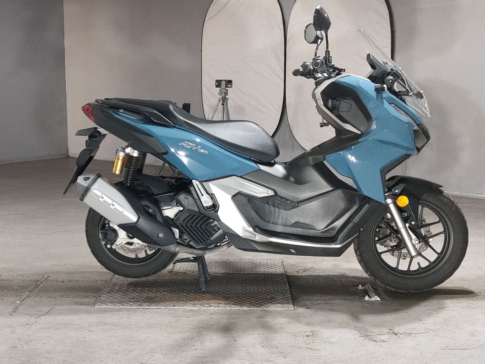 Honda ADV160