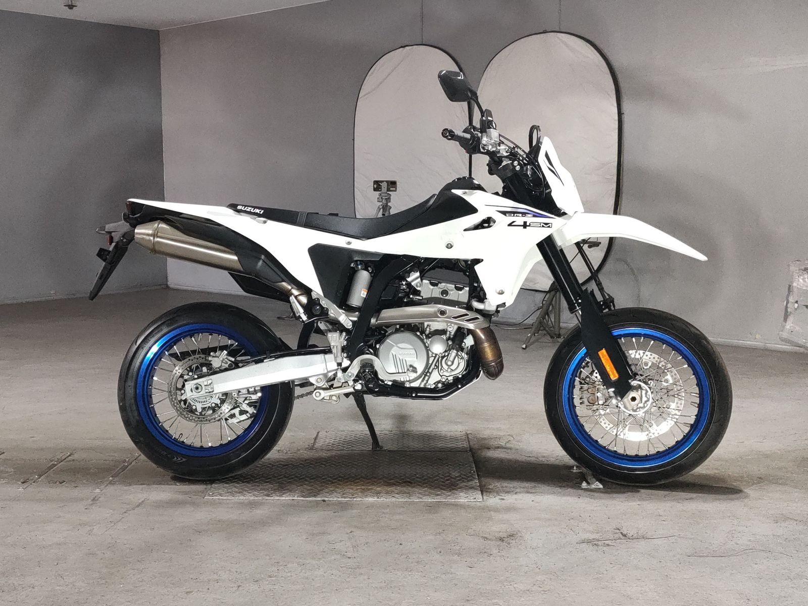 Suzuki DR-Z4SM