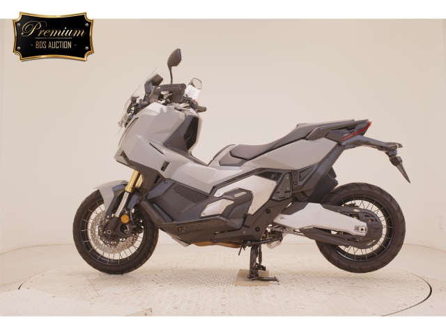 Honda X-ADV750-2