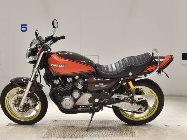 Kawasaki ZEPHYR400