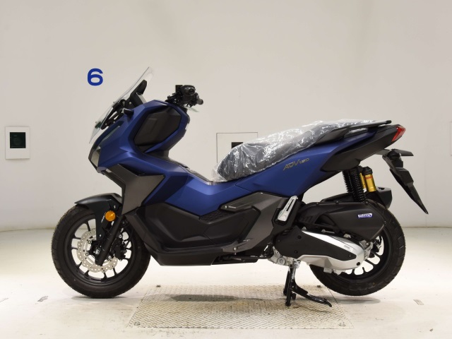 Honda ADV160