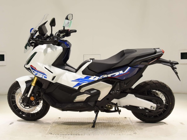Honda X-ADV750-2