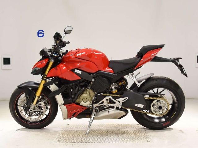 Ducati STREETFIGHTER V4S