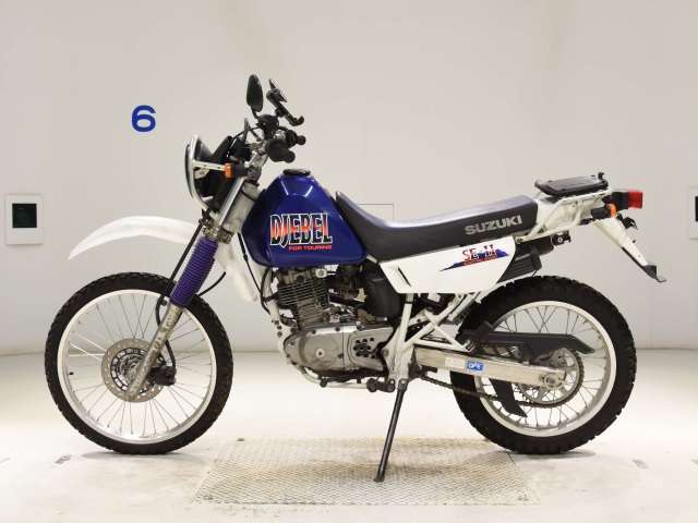 Suzuki DJEBEL200