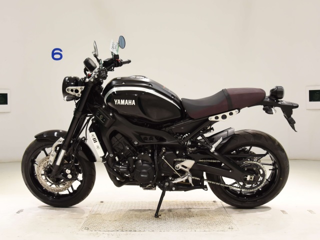 Yamaha XSR900