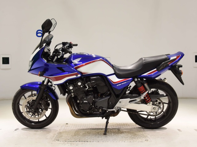 Honda CB400SFV-4 BOLDORABS