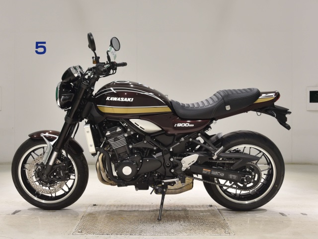 Kawasaki Z900RS