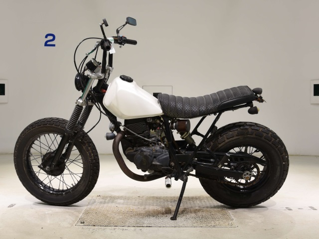 Yamaha TW200