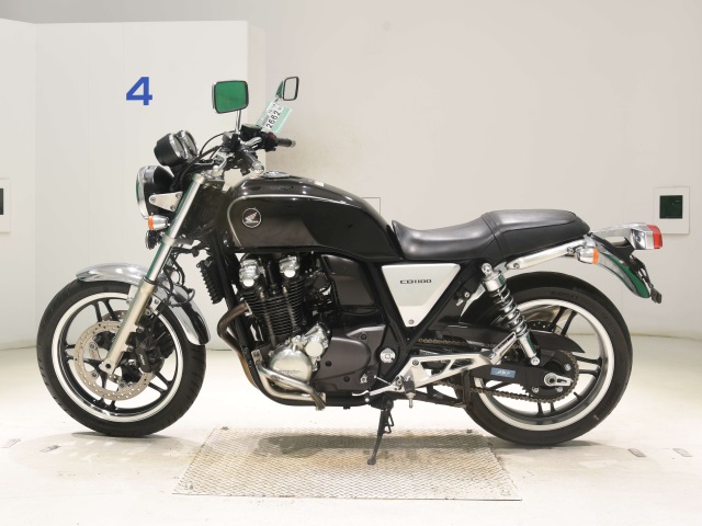 Honda CB1100A