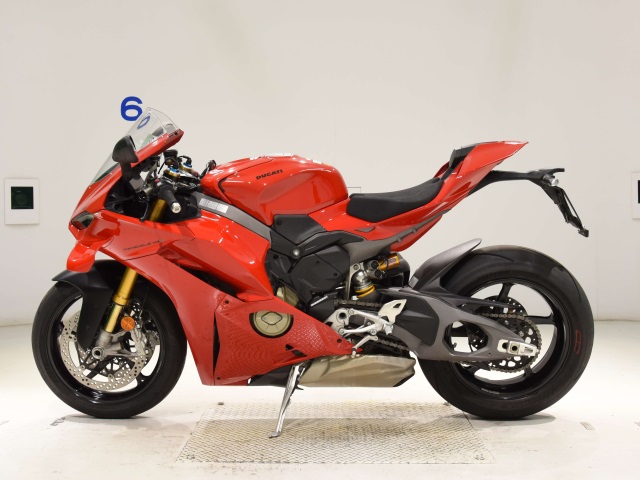Ducati PANIGALE V4S