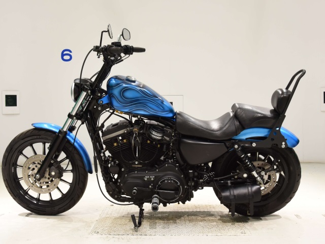 Harley-Davidson Iron 883 XL883N
