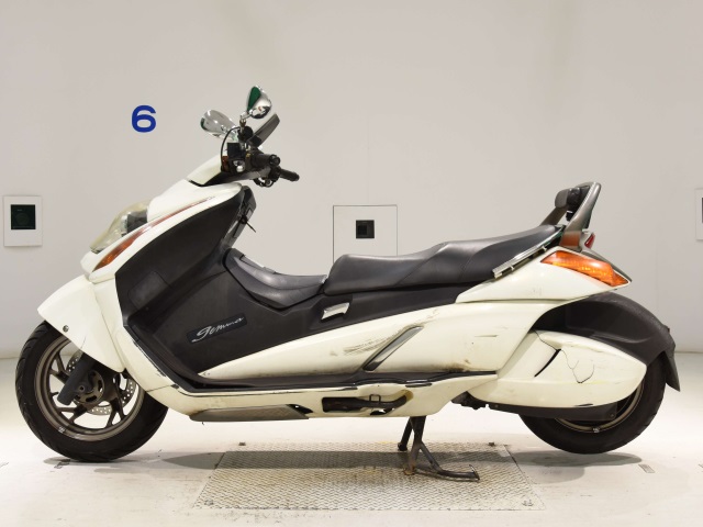 Suzuki GEMMA250