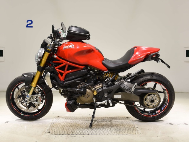 Ducati MONSTER 1200S