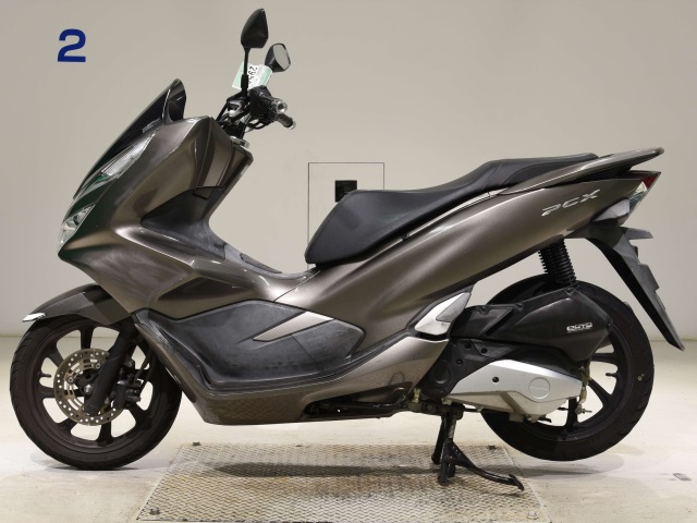 Honda PCX125-3