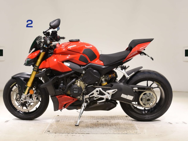 Ducati STREETFIGHTER V4S