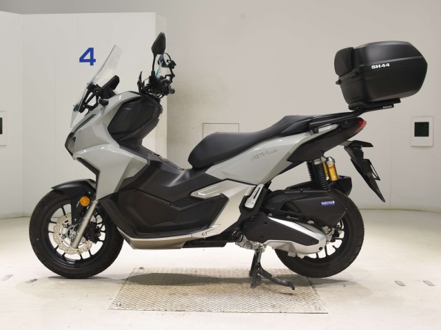 Honda ADV160