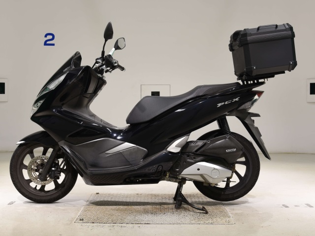 Honda PCX125-3