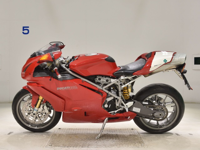 Ducati 999 S