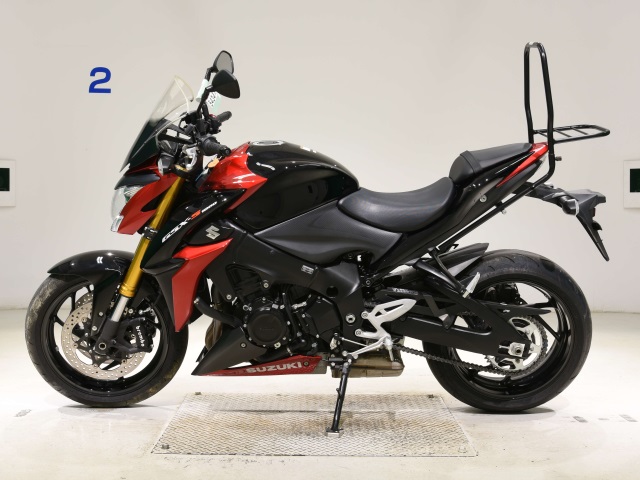 Suzuki GSX-S1000