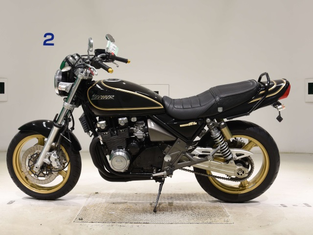 Kawasaki ZEPHYR400K